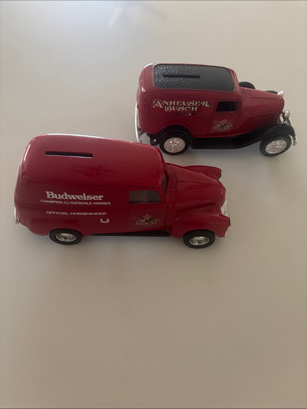 ERTL Budweiser & Anheuser Bush Coin Banks w/keys